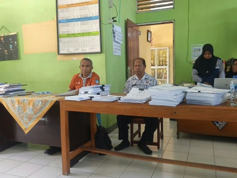 Penandatanganan Perangkat Pembelajaran Bersama Pengawas Bina